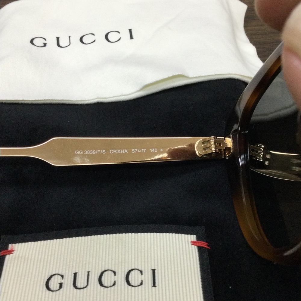 NIB GUCCI Tortoiseshell Cat Eye Sunglasses - Brown Gradient Lenses - Picture 5 of 10